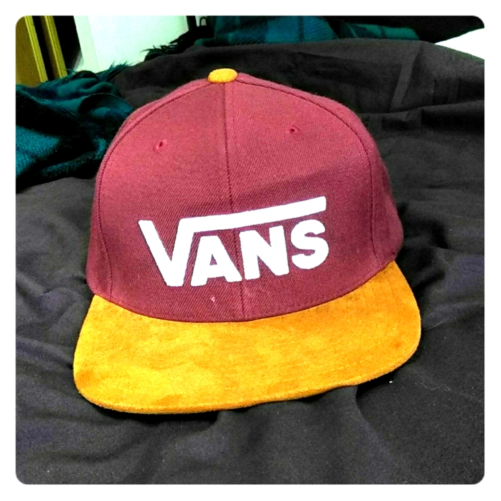 Limited Edition Suede/Maroon Vans Snapback